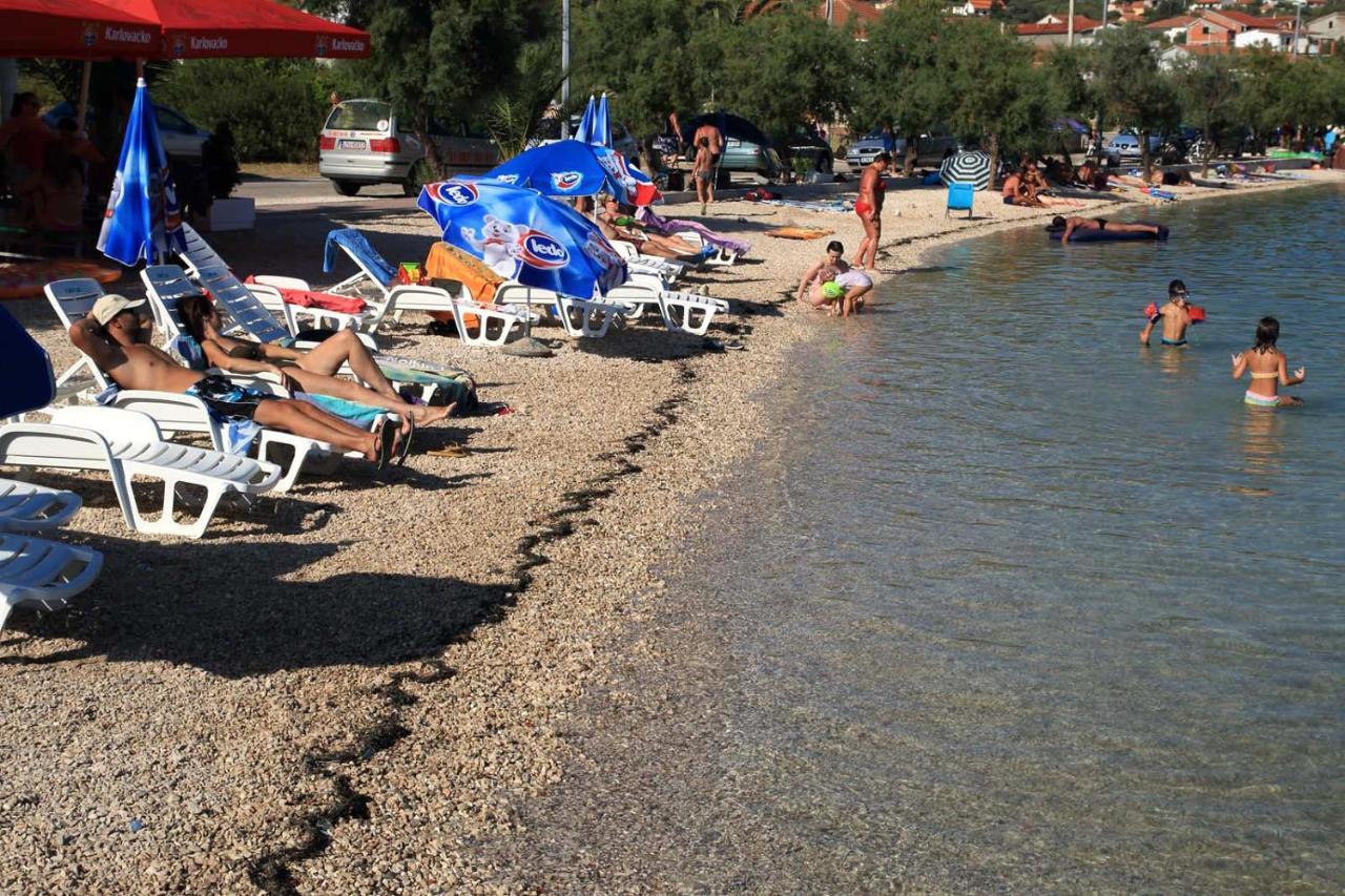 Apartments By The Sea Vinisce, Trogir - 5229 Εξωτερικό φωτογραφία