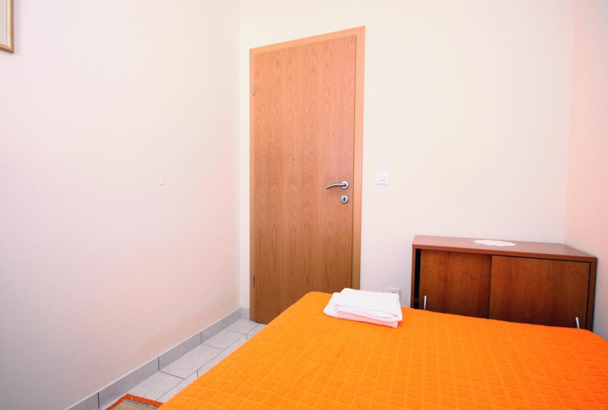Apartments By The Sea Vinisce, Trogir - 5229 Δωμάτιο φωτογραφία